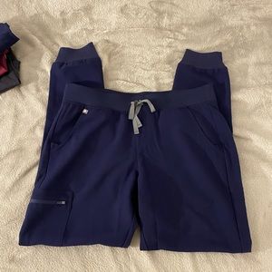 Brand new Figs scrub pants